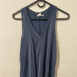 White Crow Women's V-Neck Tank Top - Navy